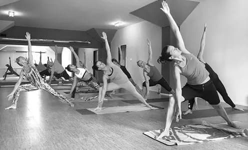 Hot Yoga Centrum, fotka 2